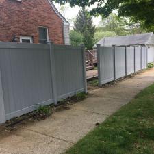 Royal oak grey pvc privacy fence2