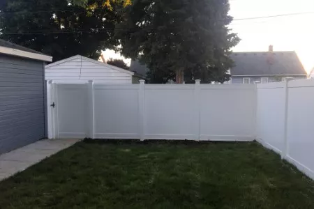 Vinyl fence 1